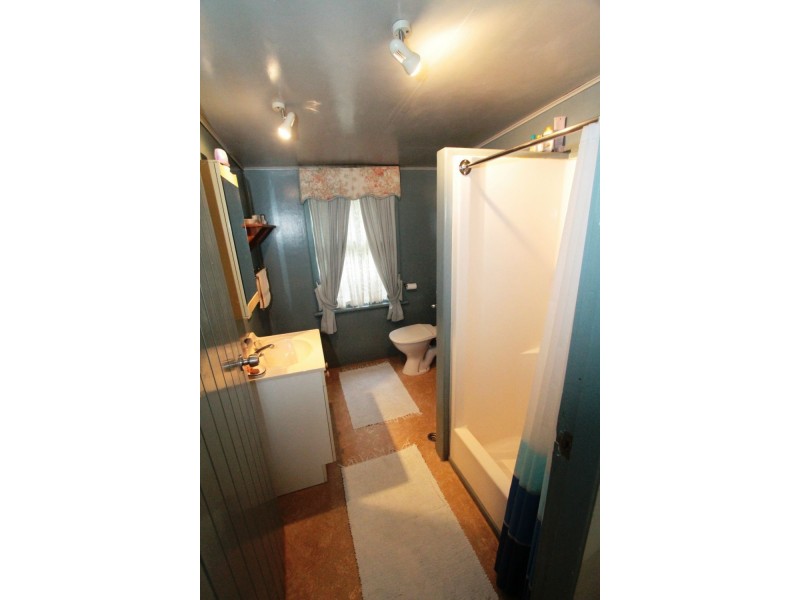 1 Western Avenue, Montville QLD 4560