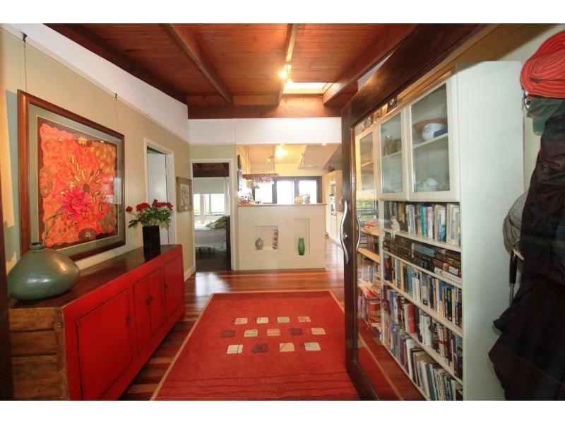 253 Hovard Road, Bald Knob QLD 4552