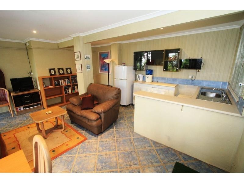 253 Hovard Road, Bald Knob QLD 4552