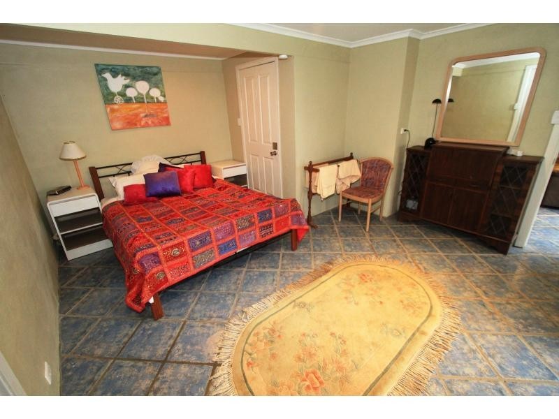 253 Hovard Road, Bald Knob QLD 4552