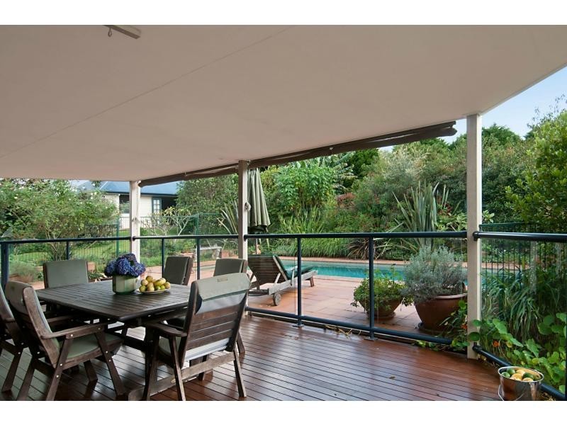 8 Lansdowne Rise, Maleny QLD 4552