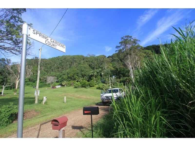 7 Spring Gardens Court, Hunchy QLD 4555