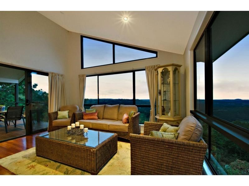 37 Balmoral Road, Montville QLD 4560