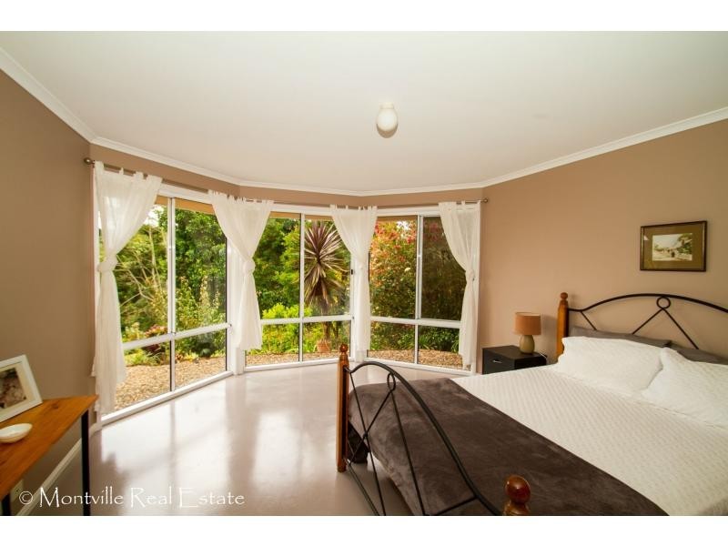 6 Rosewood Rise, Flaxton QLD 4560
