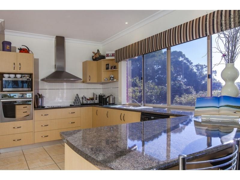22 Kingsview Drive, Flaxton QLD 4560