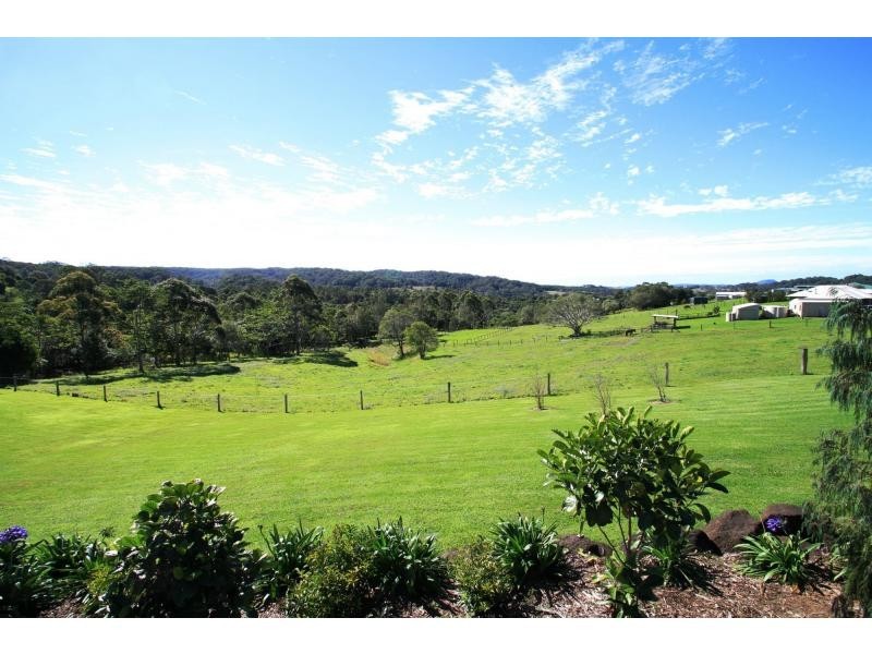 80 Spring Pastures Drive, Mapleton QLD 4560