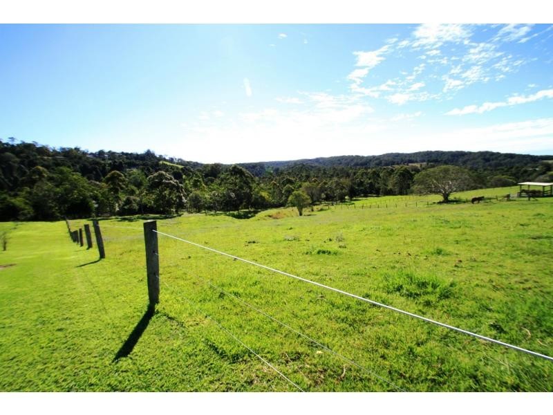 80 Spring Pastures Drive, Mapleton QLD 4560