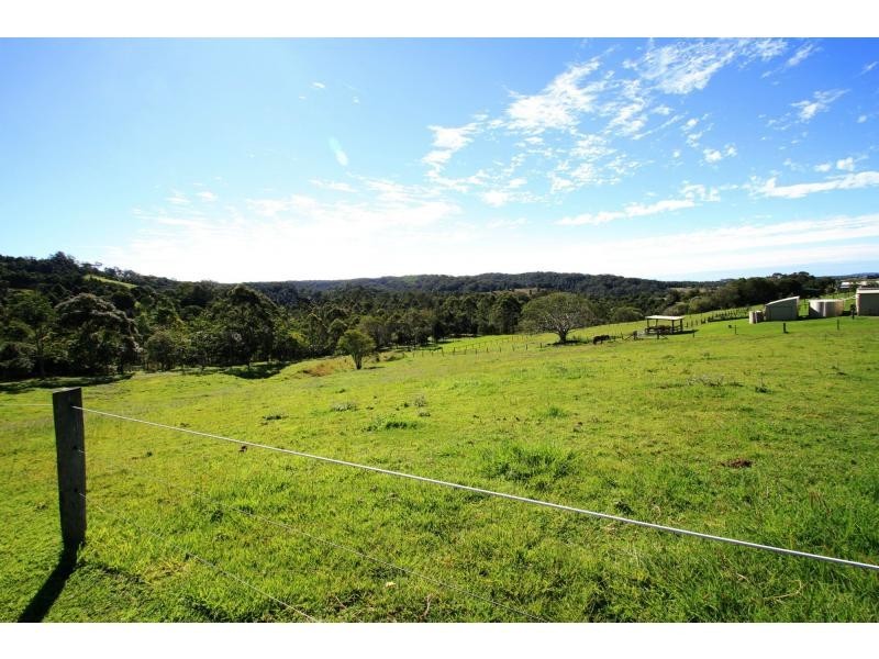 80 Spring Pastures Drive, Mapleton QLD 4560