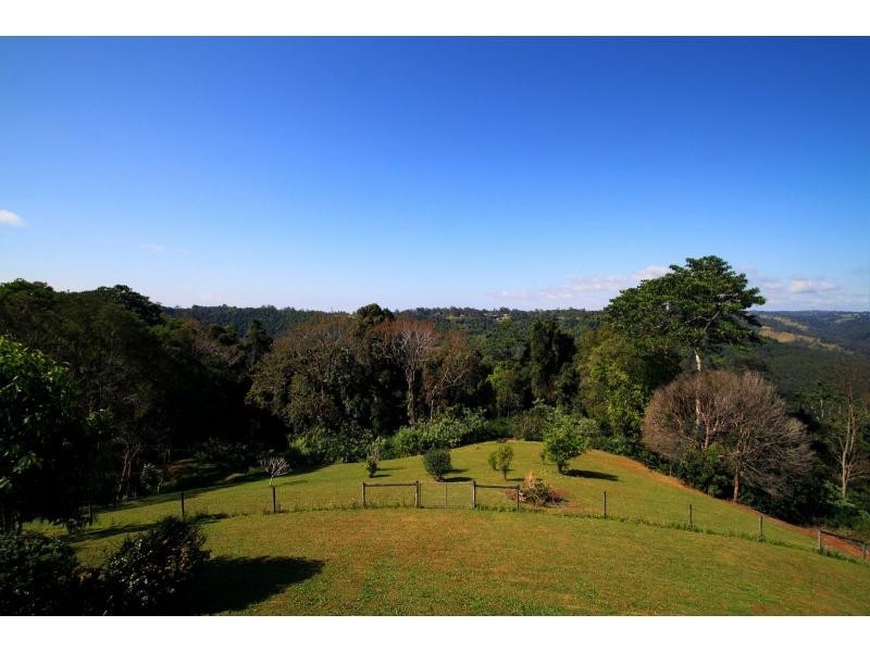 37 Gaden Road, Montville QLD 4560