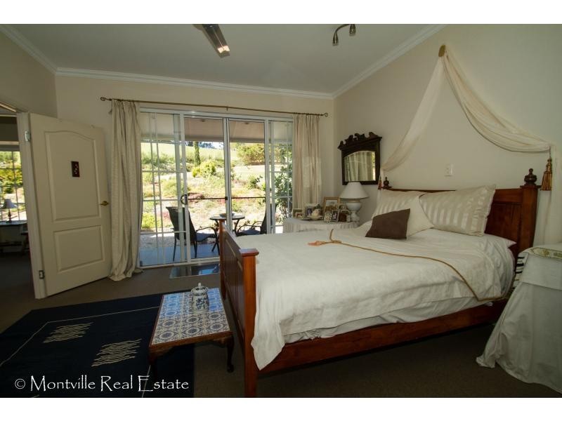 20 Akala Street, Flaxton QLD 4560