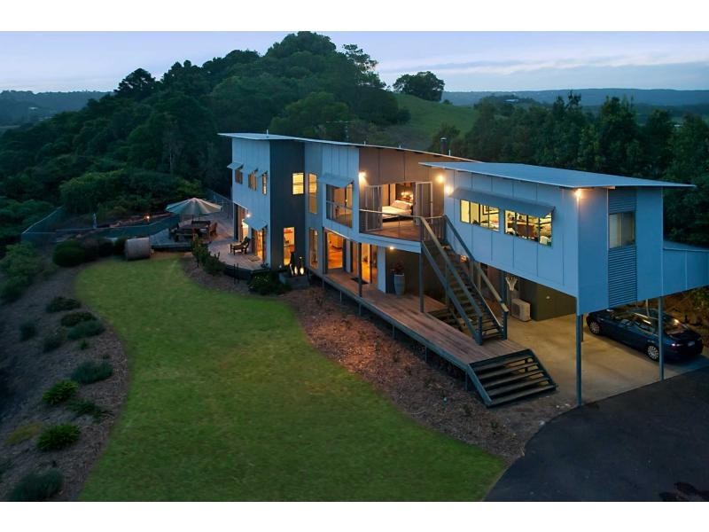 182 Thompson Road, Dulong QLD 4560