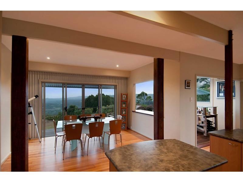 182 Thompson Road, Dulong QLD 4560