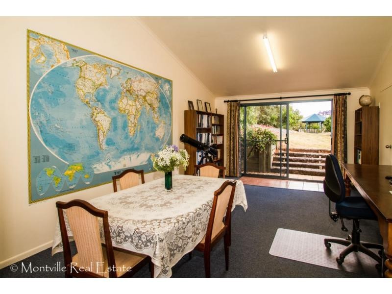 30 Alice Dixon Drive, Flaxton QLD 4560