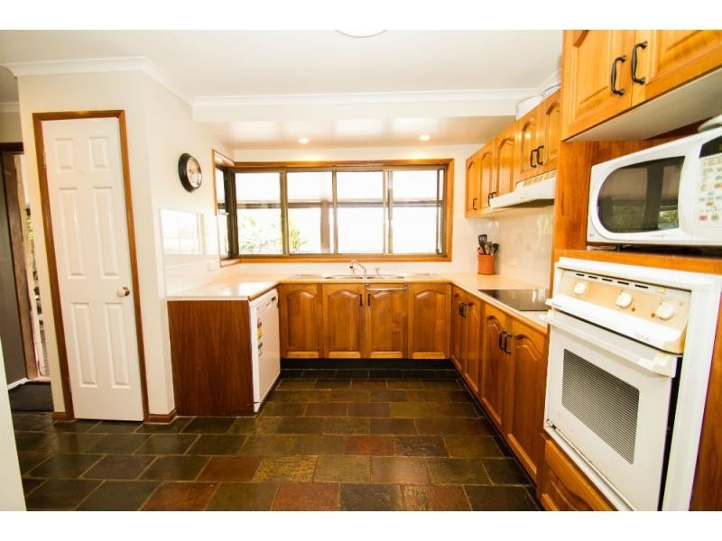 82-84 Thompson Road, Dulong QLD 4560