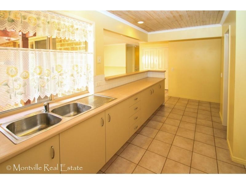 33 Carrington Drive, Flaxton QLD 4560