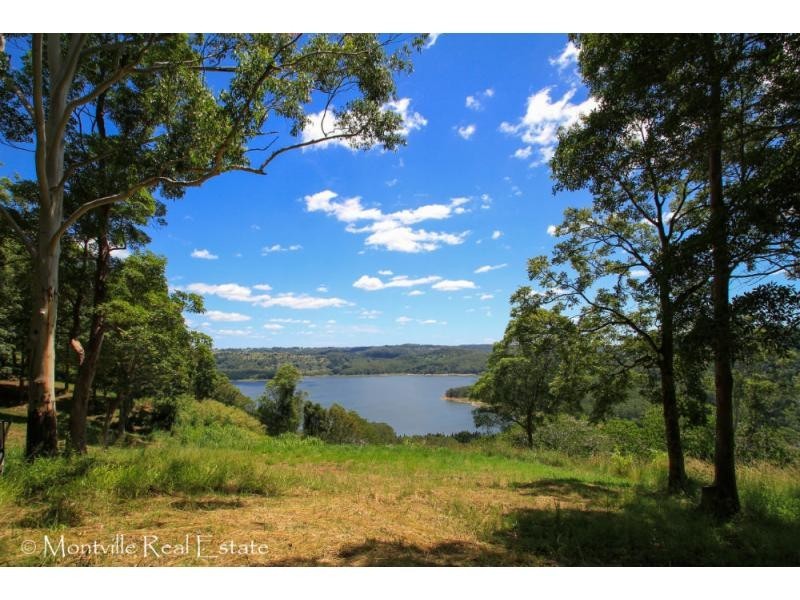 98 Mill Hill Road, Montville QLD 4560