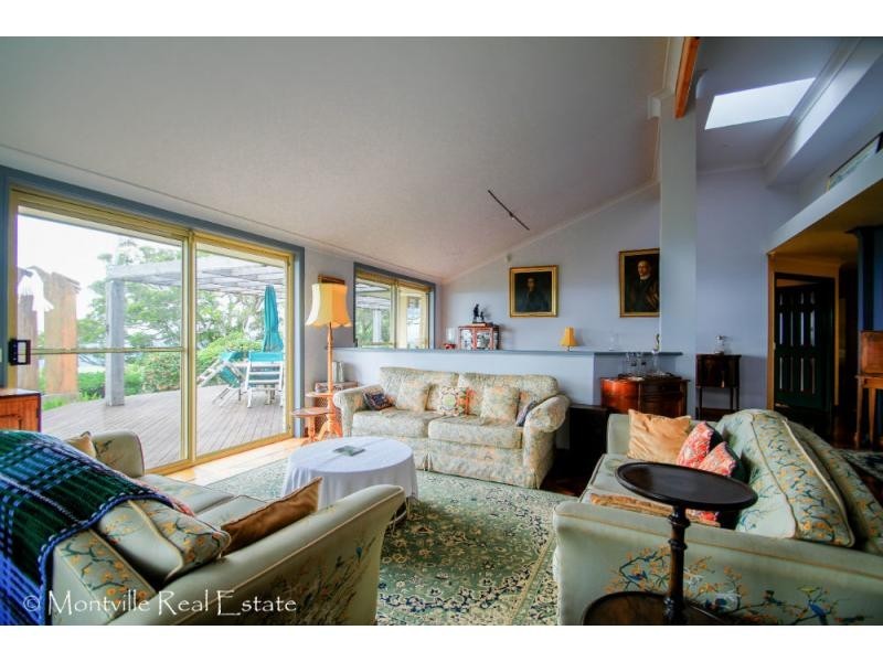 4 Boongala Avenue, Montville QLD 4560