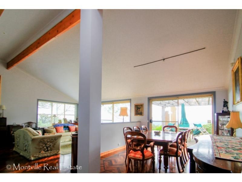 4 Boongala Avenue, Montville QLD 4560