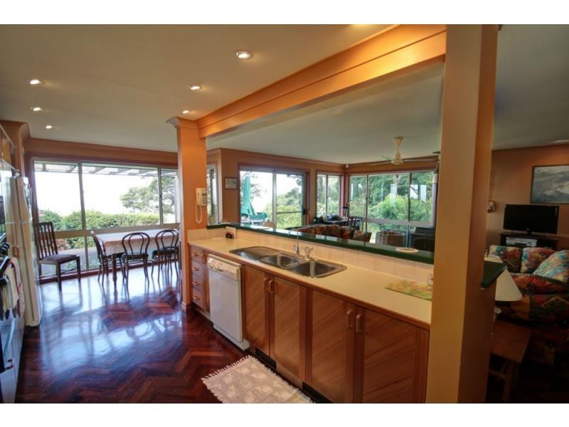 4 Boongala Avenue, Montville QLD 4560