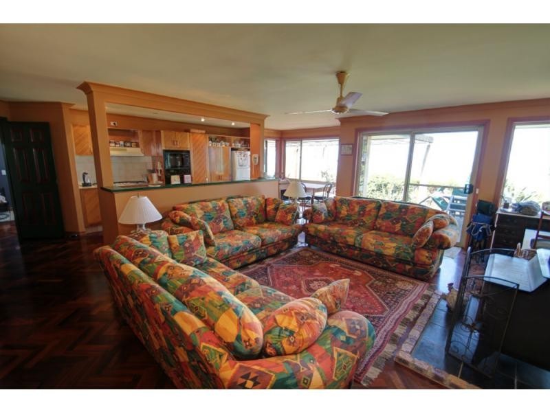 4 Boongala Avenue, Montville QLD 4560