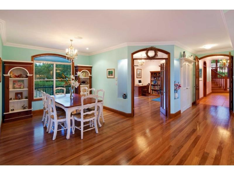 218 Western Avenue, Montville QLD 4560