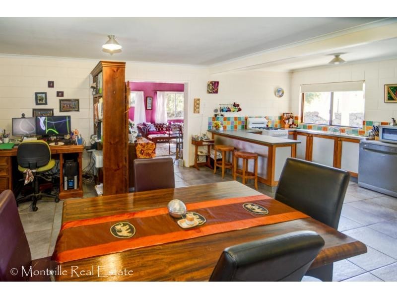 9 Frangipanni Court, Montville QLD 4560