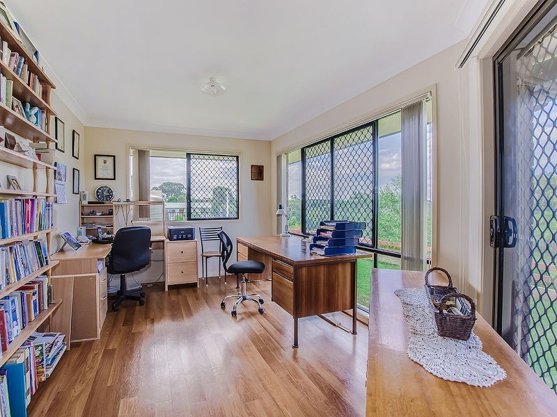 9 Summit Street, Flaxton QLD 4560