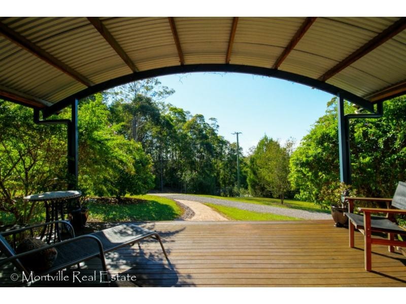 8 Leigha Place, Kureelpa QLD 4560