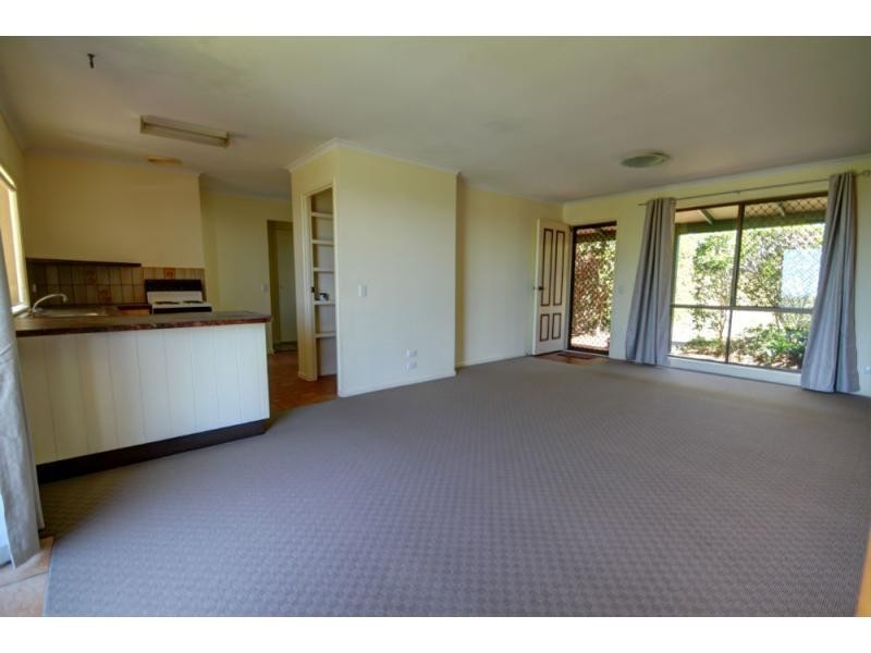 25 Flaxton Drive, Mapleton QLD 4560