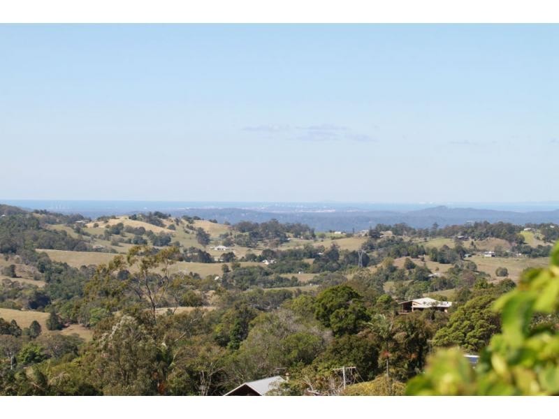 25 Flaxton Drive, Mapleton QLD 4560