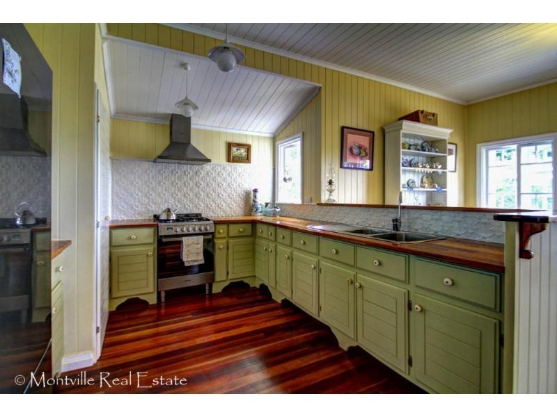 19 Western Avenue, Montville QLD 4560