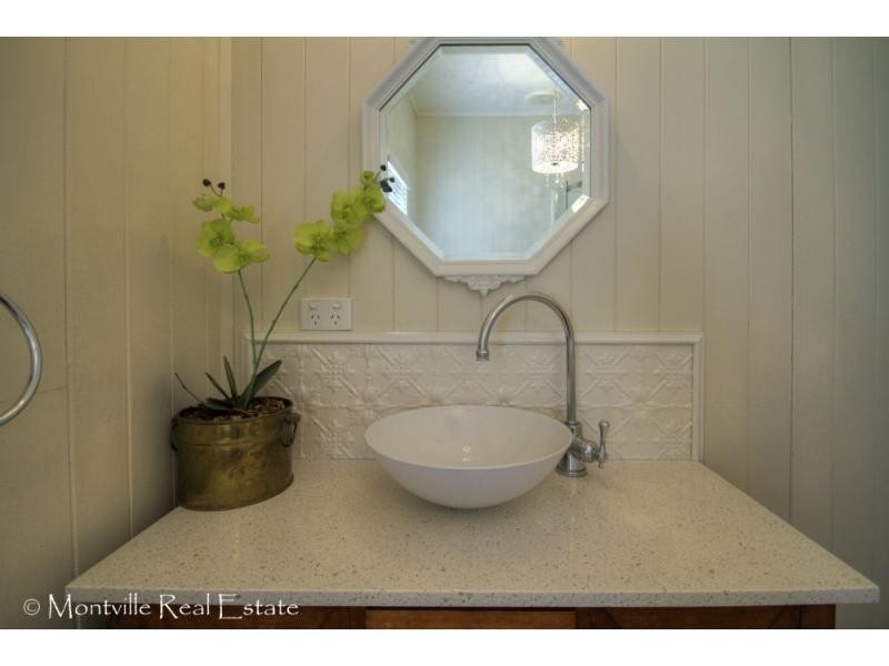 19 Western Avenue, Montville QLD 4560