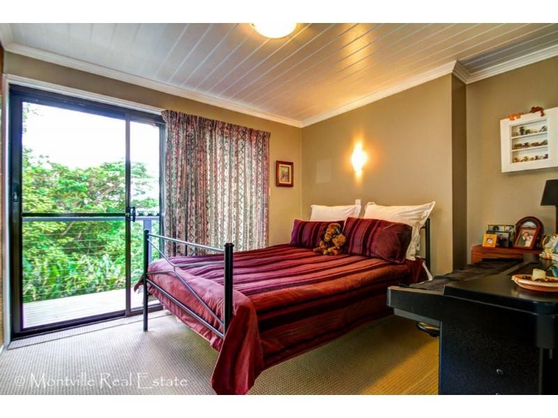 1 Falcon Court, Mapleton QLD 4560