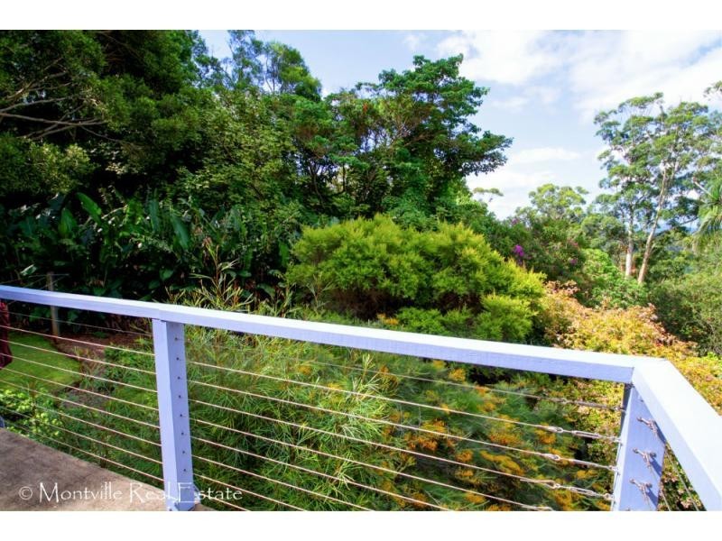 1 Falcon Court, Mapleton QLD 4560