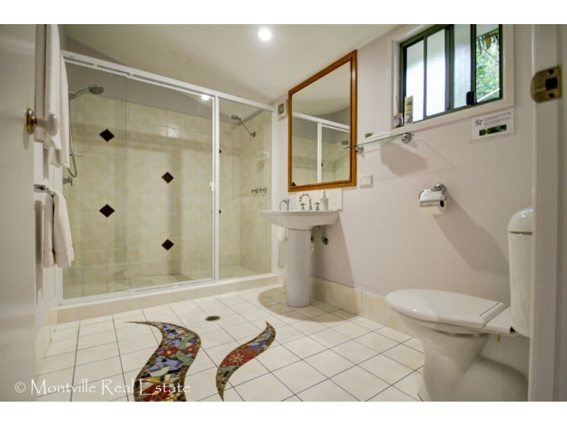 Hunchy QLD 4555