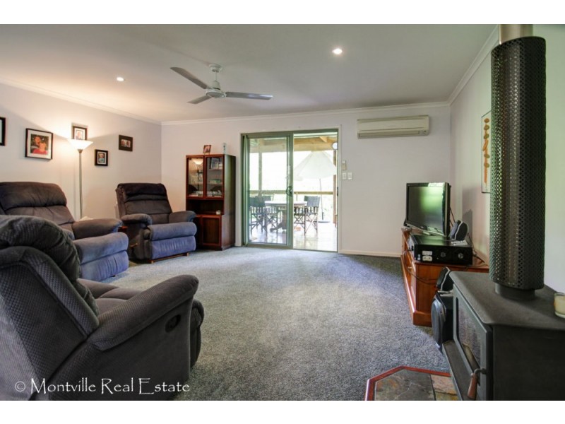 Hunchy QLD 4555
