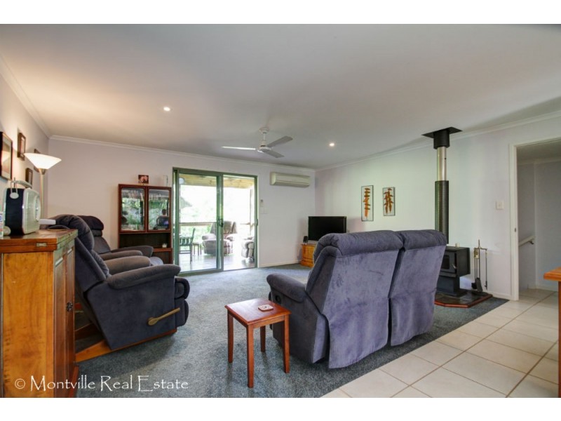Hunchy QLD 4555