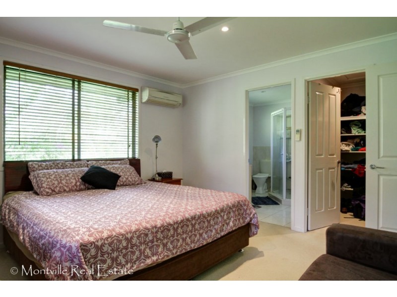 Hunchy QLD 4555