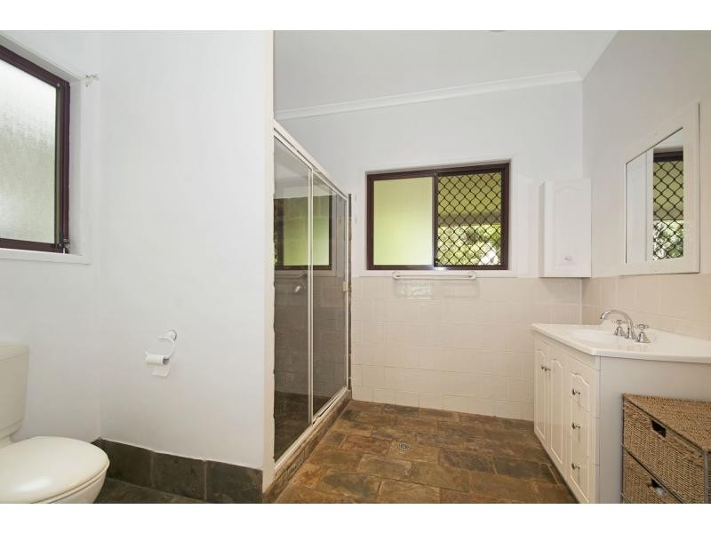 25 Deodar Court, Mapleton QLD 4560