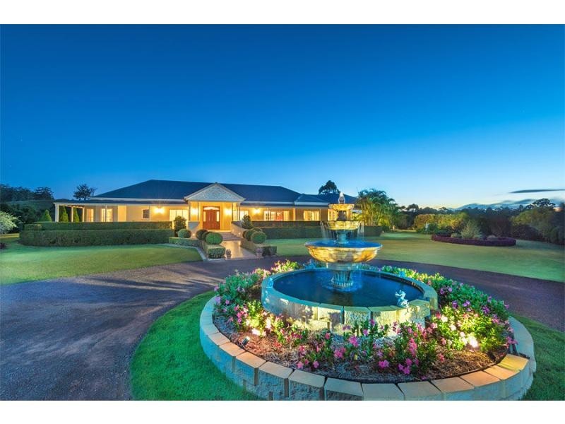 Mapleton QLD 4560