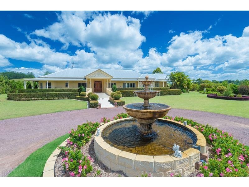 Mapleton QLD 4560
