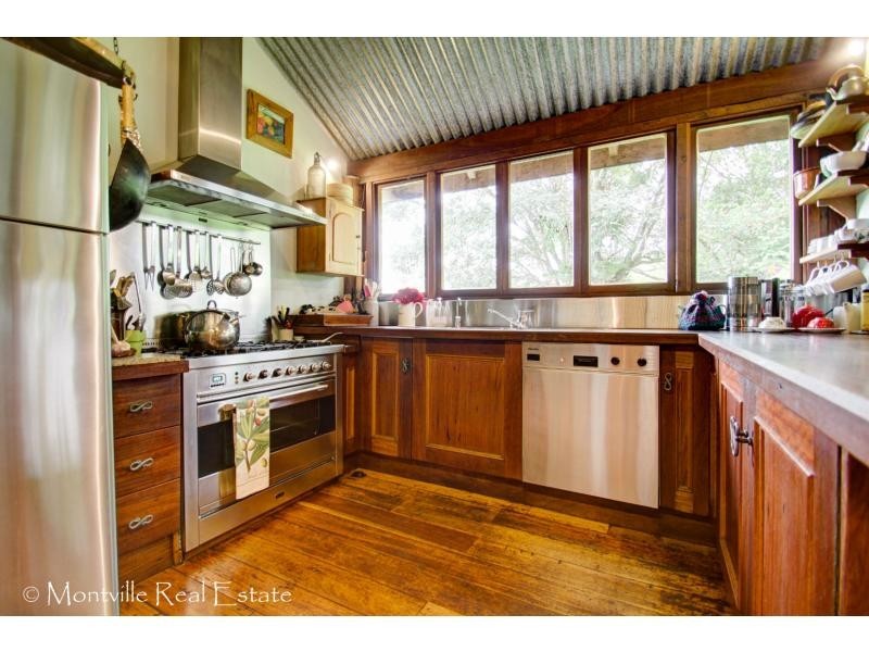 394 Western Avenue, Montville QLD 4560