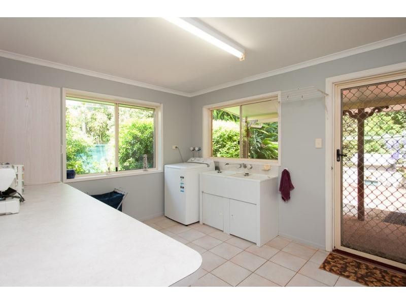 Mapleton QLD 4560