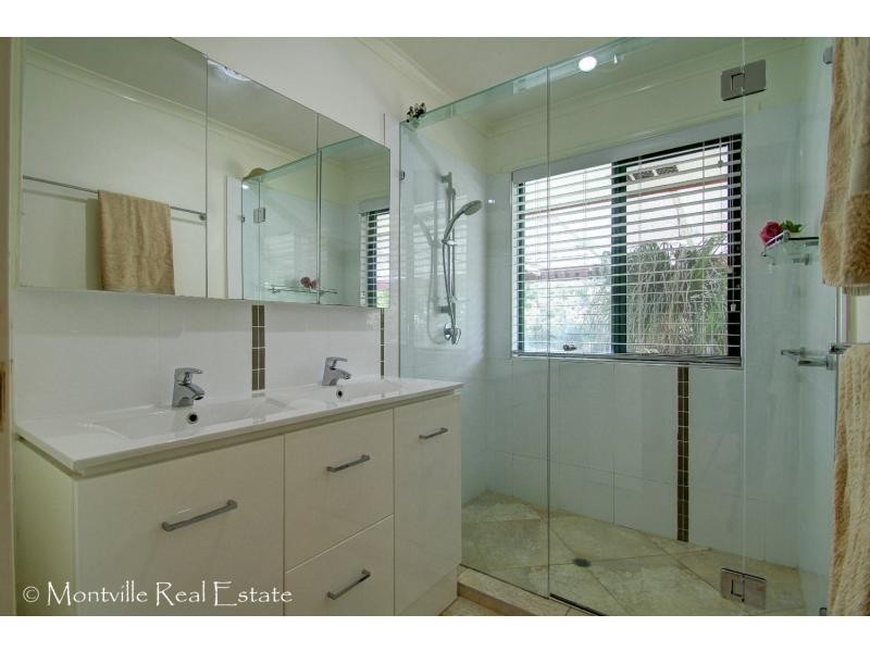 12 Janine Court, Flaxton QLD 4560