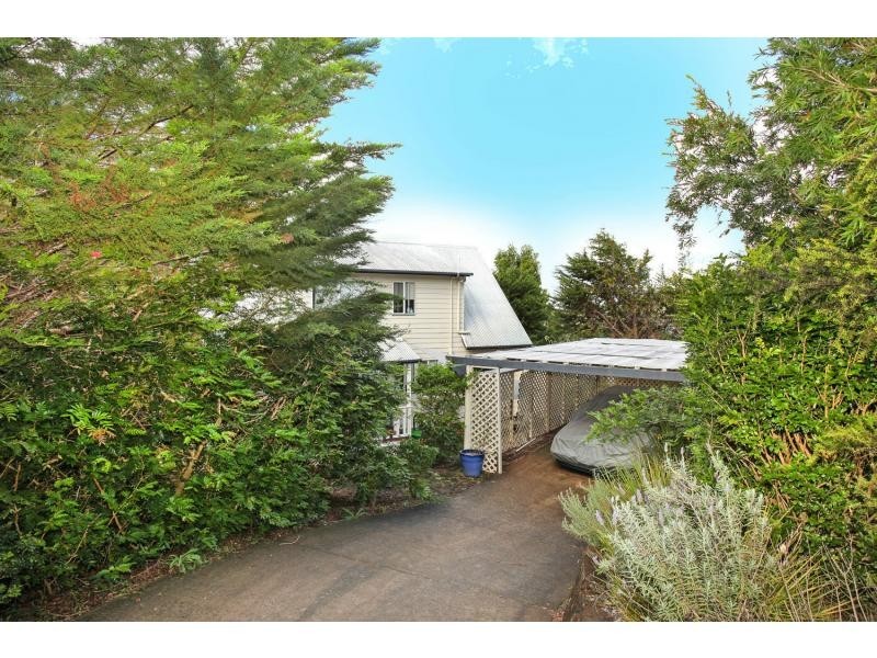 19 Deodar Court, Mapleton QLD 4560