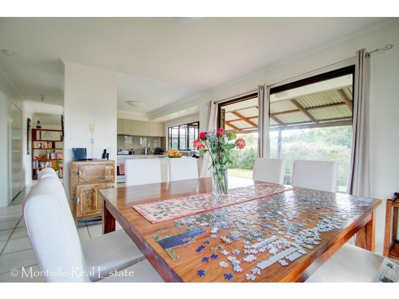 10 Carrington Drive, Flaxton QLD 4560