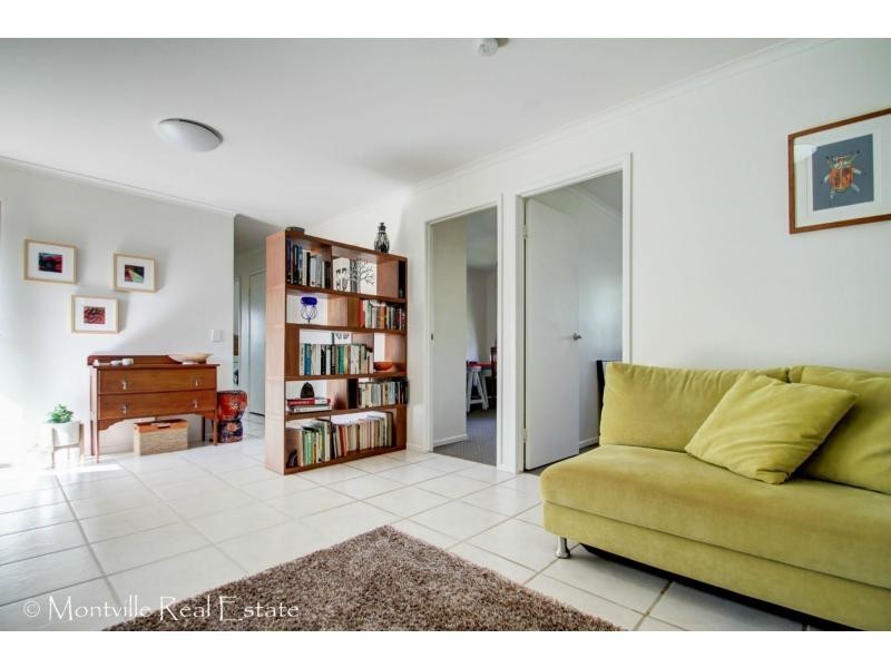10 Carrington Drive, Flaxton QLD 4560
