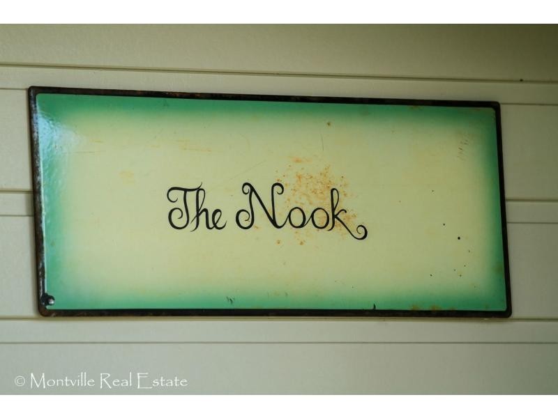 260 Western Avenue, Montville QLD 4560