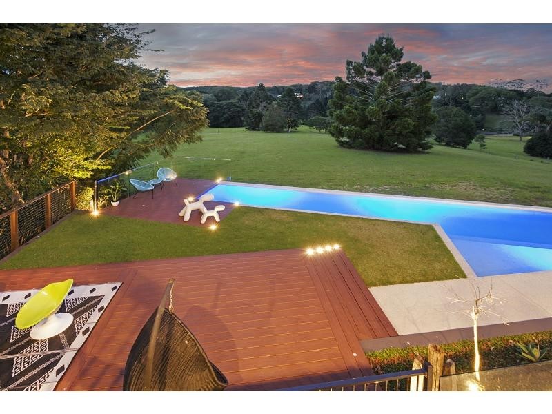 33 Western Avenue, Montville QLD 4560