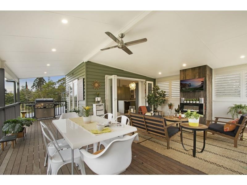 33 Western Avenue, Montville QLD 4560